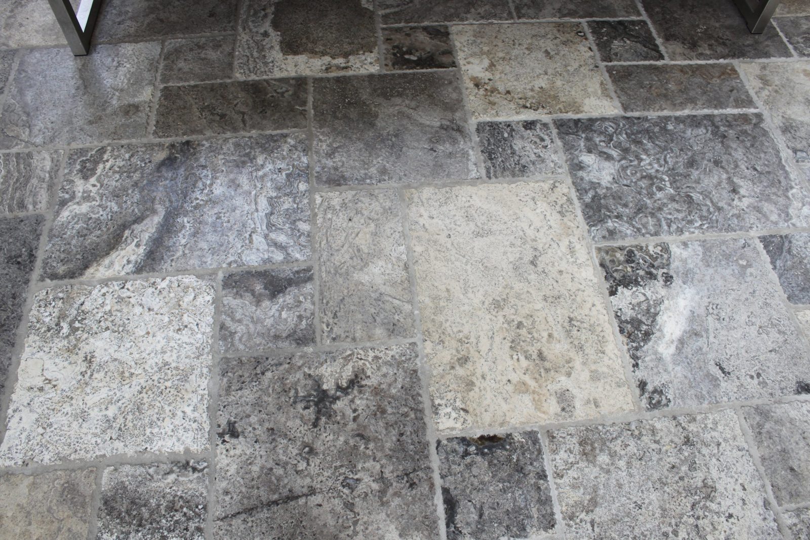 Travertine patio stone